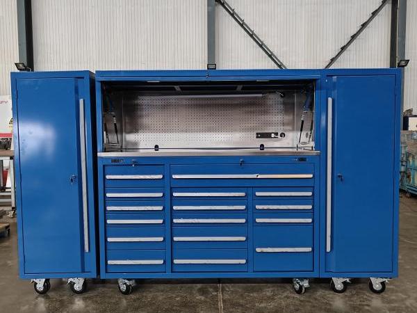 Mobil kilitlenebilir alet sandığı